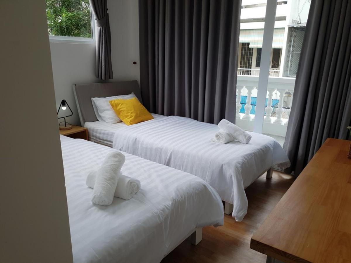 Yelo Hostel & Cafe Ho Chi Minh-Byen Eksteriør billede